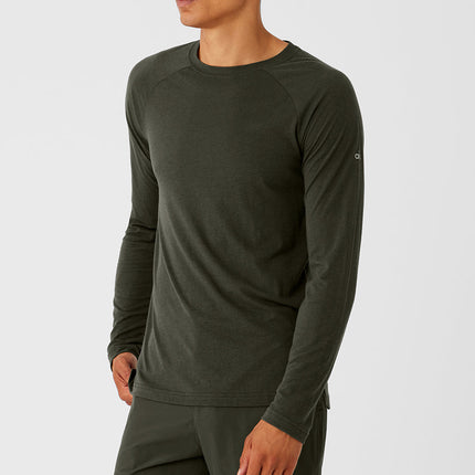 alo Men's Triumph Long Sleeve Tee - Stealth Green