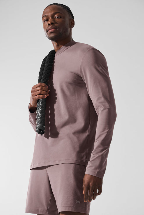 alo Men's Conquer Reform Long Sleeve With Hood - Mushroom