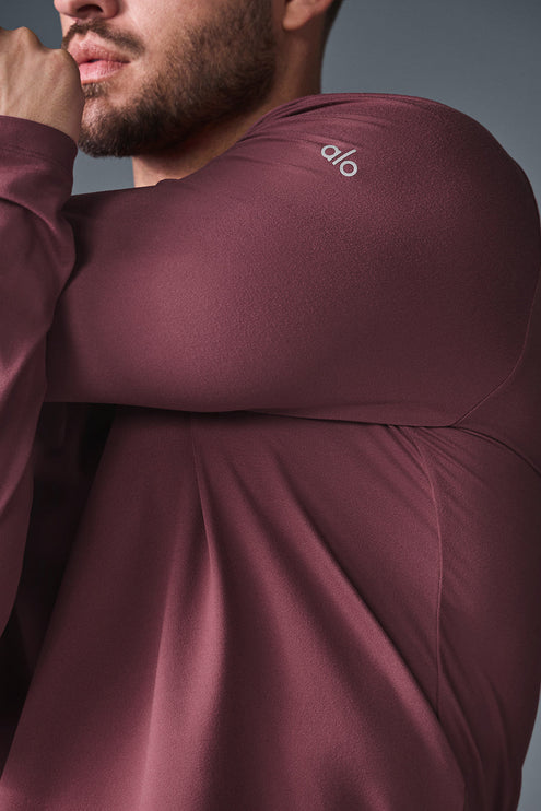 alo Men's Conquer Reform Long Sleeve With Hood - Burgundy Truffle