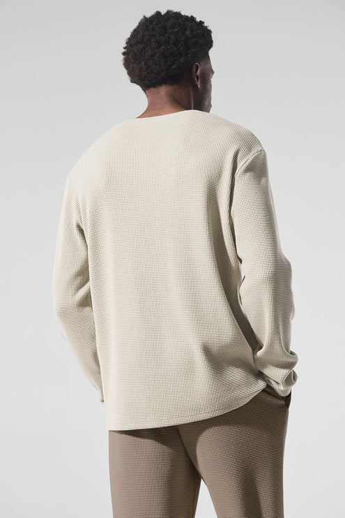 alo Men's Elevate Waffle Long Sleeve Crew - Bone