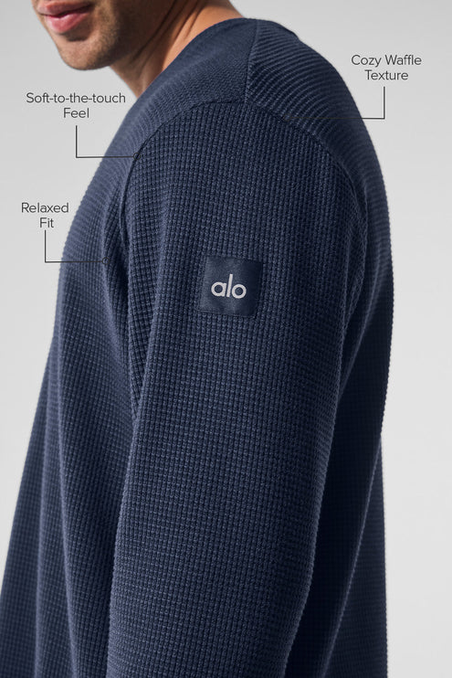 alo Men's Elevate Waffle Long Sleeve Crew - Navy