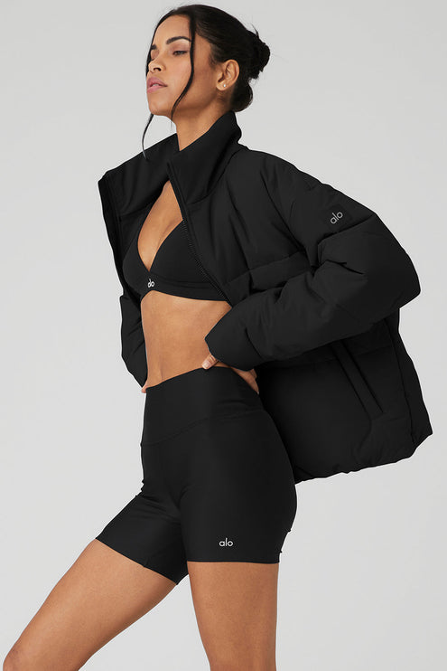 alo Women's Stretch Woven Street Puffer - Black