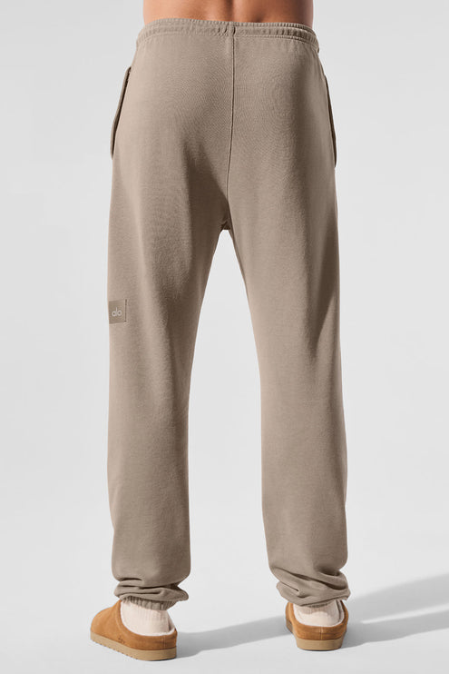 alo Men's Chill Vintage Wash Sweatpant - Gravel Wash