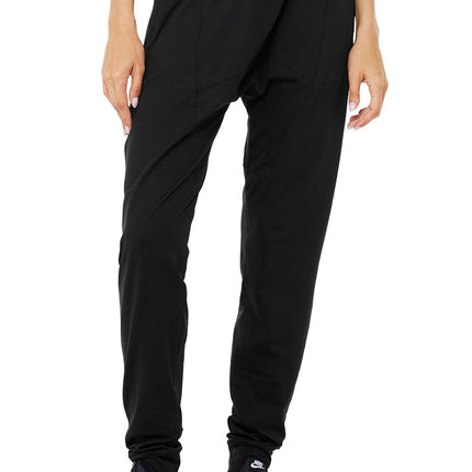 alo Women's Conquer Revitalize Pant - Black