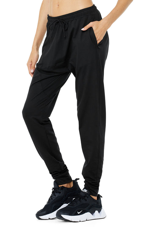 alo Women's Conquer Revitalize Pant - Black
