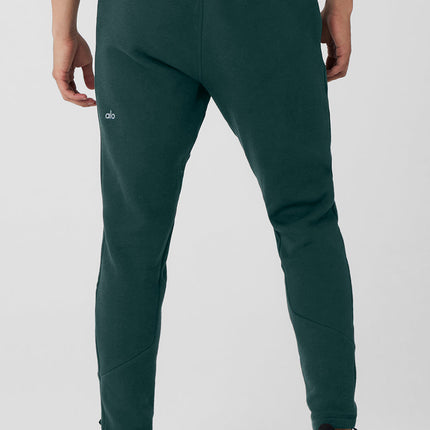 alo Men's The Triumph Sweatpant - Midnight Green