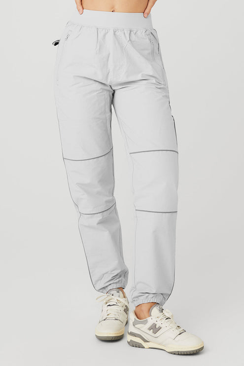 alo Women's Torrent Track Sweatpant - Titanium