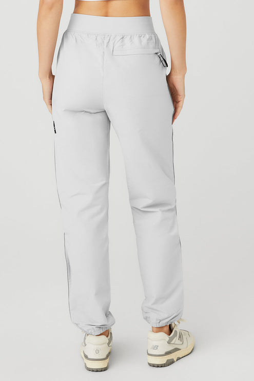 alo Women's Torrent Track Sweatpant - Titanium