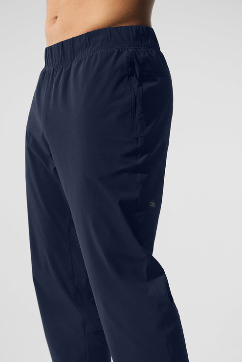 alo Men's Repetition Pant - Navy