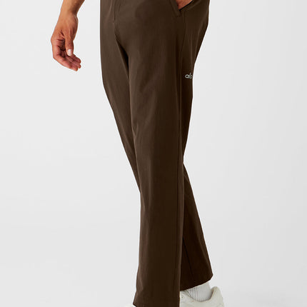 alo Men's Co-Op Cropped Tech Trouser - Espresso