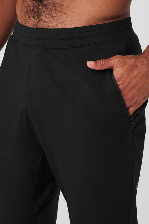 alo Men's Conquer React Performance Pant - Black