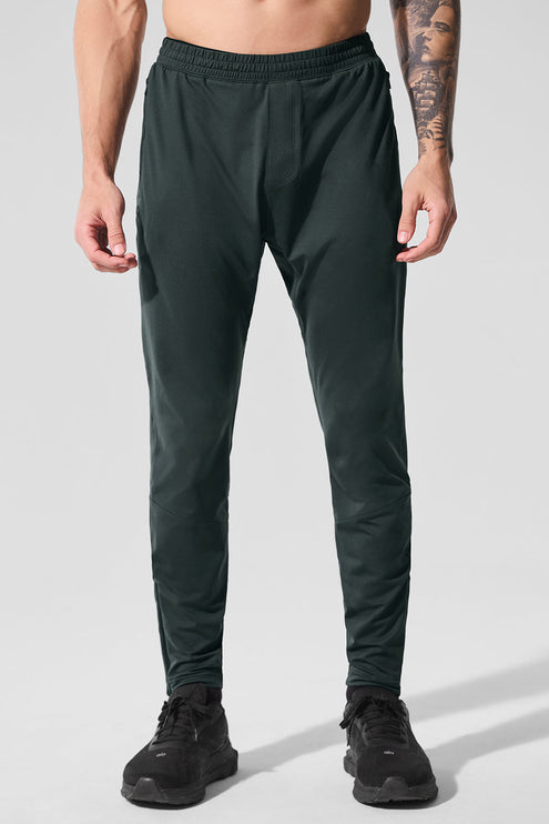 alo Men's Conquer React Performance Pant - Charcoal Green