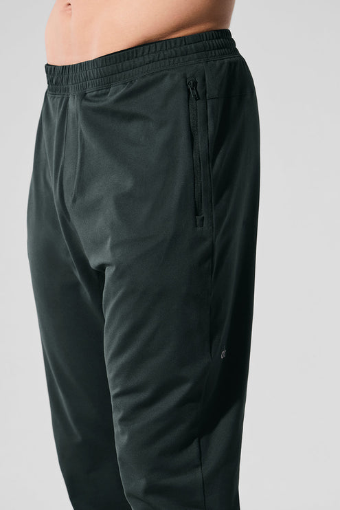 alo Men's Conquer React Performance Pant - Charcoal Green