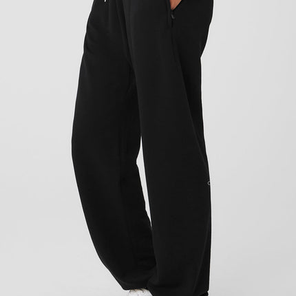 alo Women's Chill Sweatpant - Black