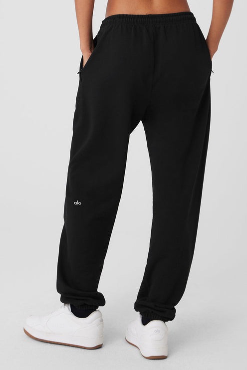 alo Women's Chill Sweatpant - Black