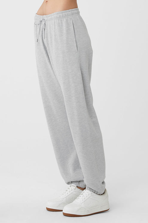 alo Women's Chill Sweatpant - Athletic Heather Grey