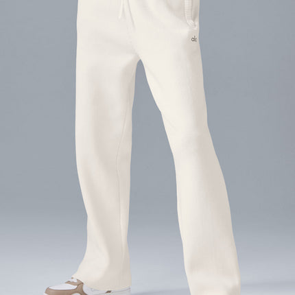 alo Women's Scholar Straight Leg Sweatpant - Ivory