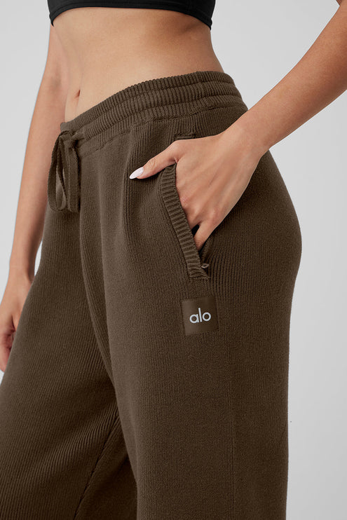 alo Women's Scholar Straight Leg Sweatpant - Espresso