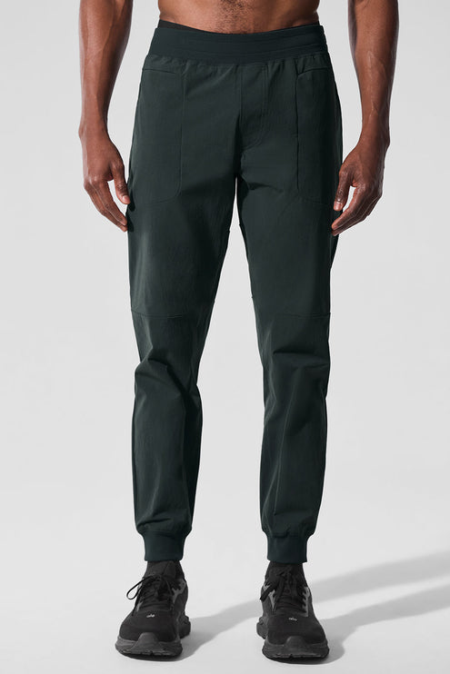 alo Men's Co-Op Pant - Charcoal Green
