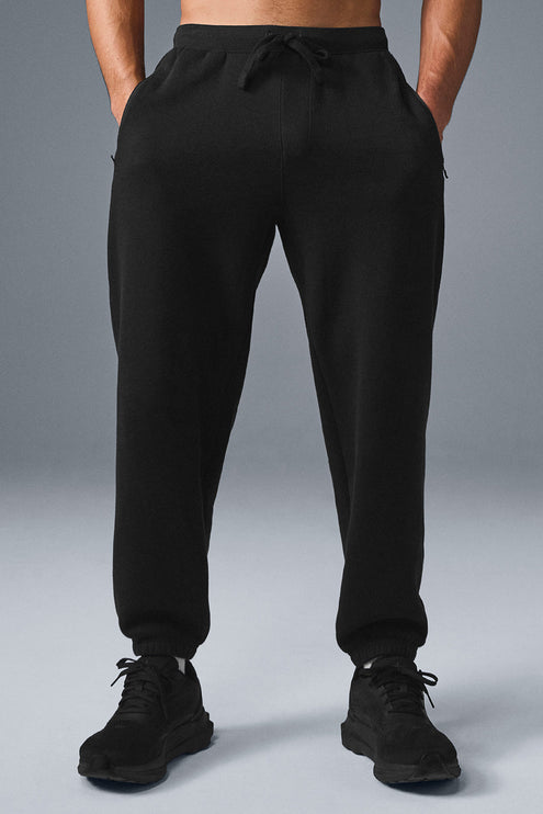 alo Men's Triumph Restore Sweatpant - Black