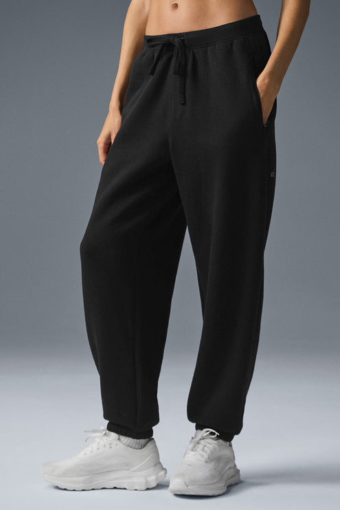 alo Women's Triumph Restore Sweatpant - Black