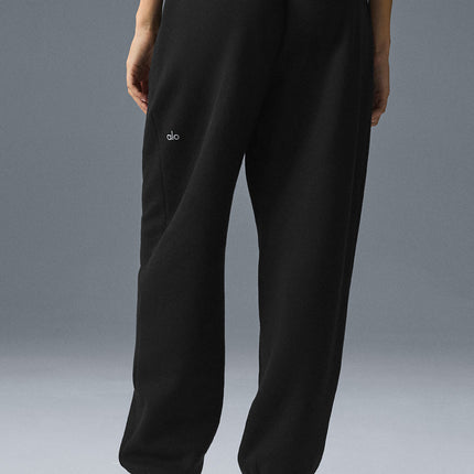 alo Women's Triumph Restore Sweatpant - Black