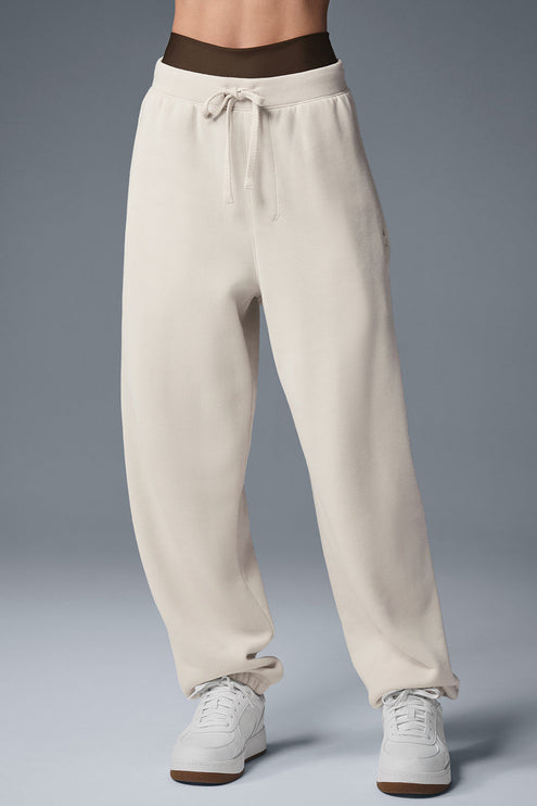 alo Women's Triumph Restore Sweatpant - Bone