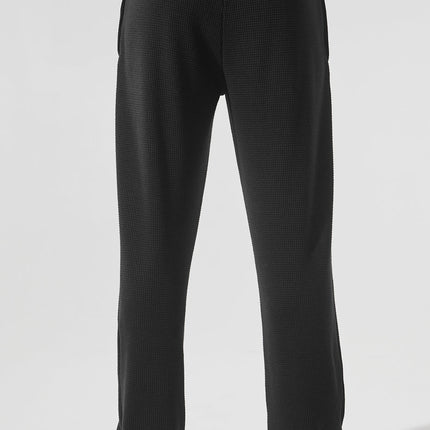 alo Men's Elevate Waffle Straight Leg Pant - Black