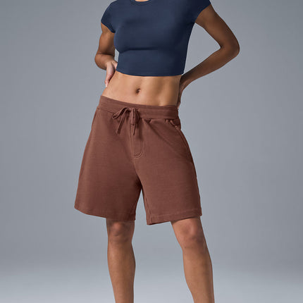 alo Women's Chill Short - Chestnut
