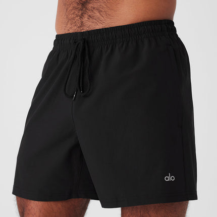 alo Men's 7" Circuit Short - Black
