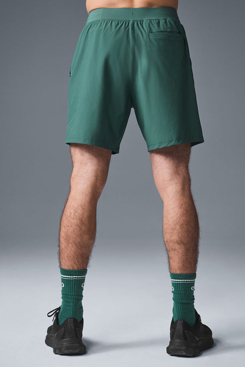 alo Men's 7" Repetition Short - Winter Ivy