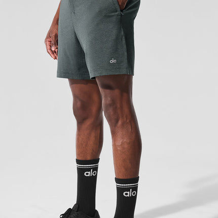 alo Men's 7" Conquer React Performance Short - Charcoal Green Heather