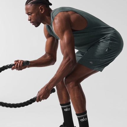 alo Men's 7" Conquer React Performance Short - Charcoal Green Heather