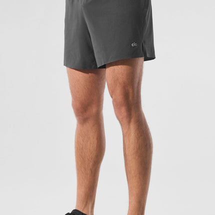 alo Men's 5" Adapt Running Short - Anthracite