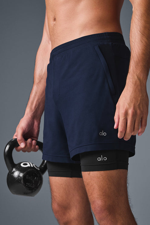 alo Men's Conquer React 2-In-1 Performance Short - Navy/Black