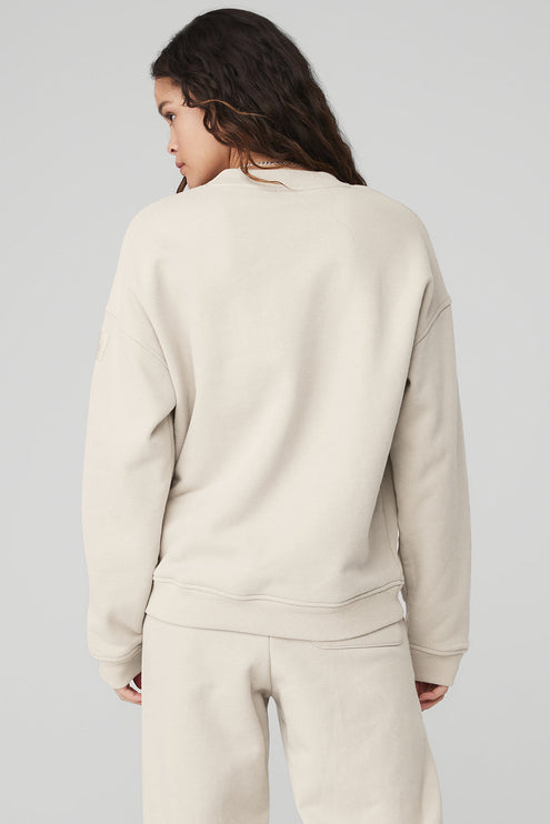 alo Women's Renown Heavy Weight Crew Neck Pullover - Bone