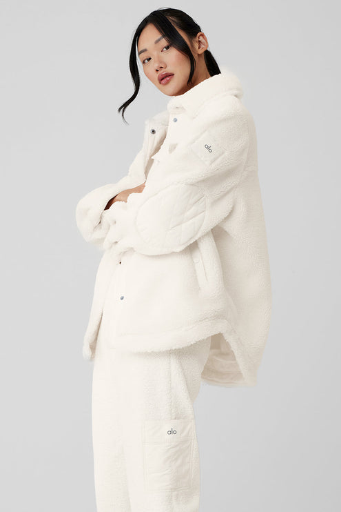 alo Women's Sherpa Edge Shacket - Ivory
