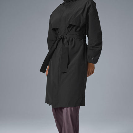 alo Women's Crinkle On The Move Trench - Black
