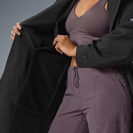 alo Women's Crinkle On The Move Trench - Black