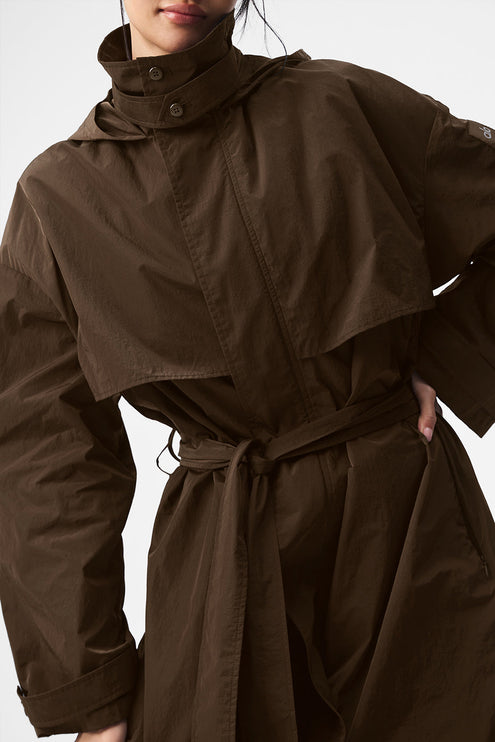 alo Women's Crinkle On The Move Trench - Espresso
