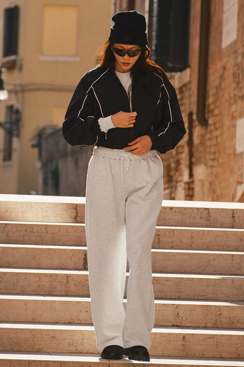 alo Women's Accolade Straight Leg Sweatpant - White Heather