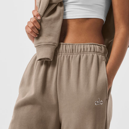 alo Women's Accolade Straight Leg Sweatpant - Gravel
