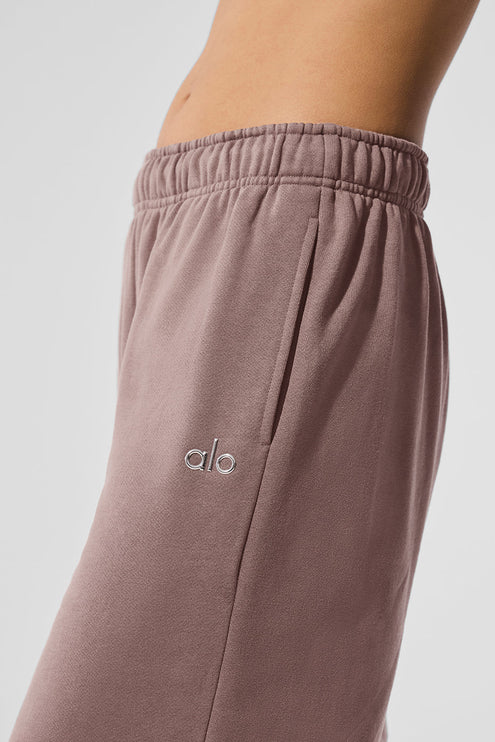 alo Women's Accolade Straight Leg Sweatpant - Mushroom