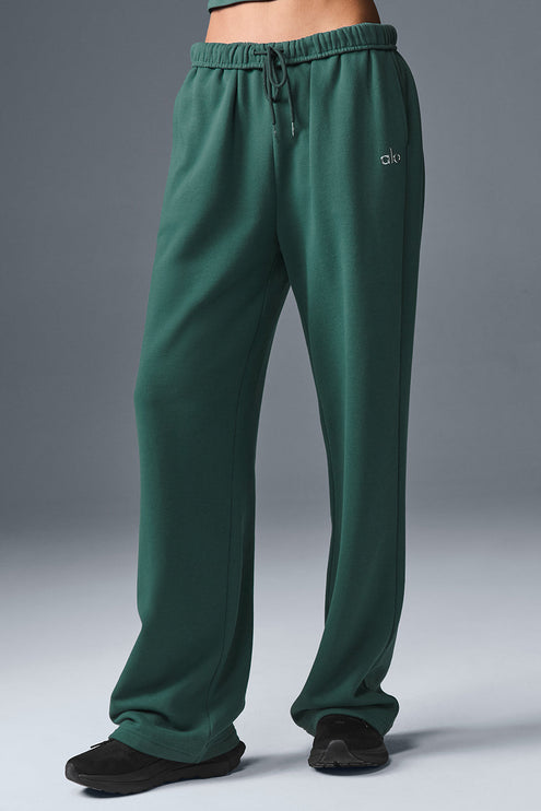 alo Women's Accolade Straight Leg Sweatpant - Winter Ivy