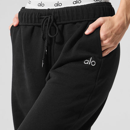 alo Women's Accolade Straight Leg Sweatpant - Black