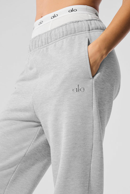 alo Women's Accolade Sweatpant - Athletic Heather Grey