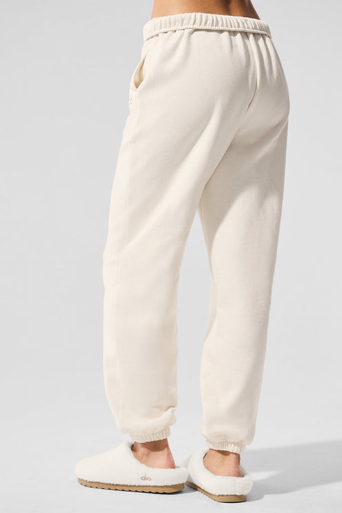 alo Women's Accolade Sweatpant - Ivory
