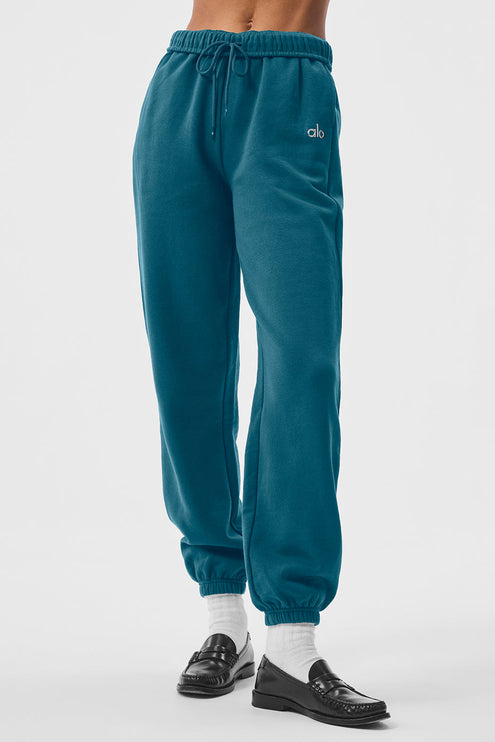 alo Women's Accolade Sweatpant - Oceanic Teal
