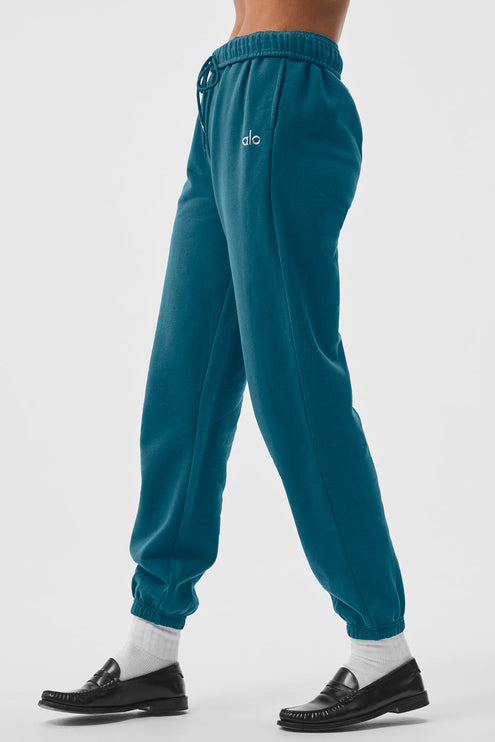 alo Women's Accolade Sweatpant - Oceanic Teal