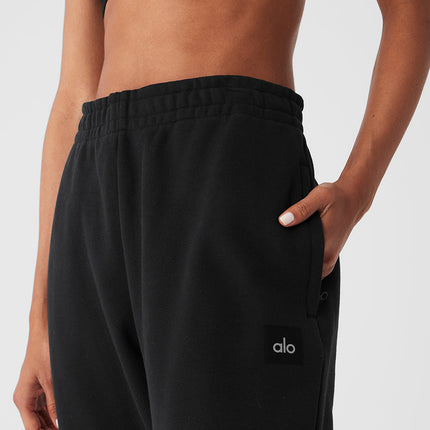 alo Women's Cuffed Renown Heavy Weight Sweatpant - Black
